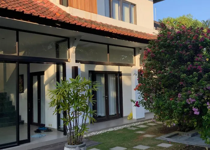 Villa Surga *